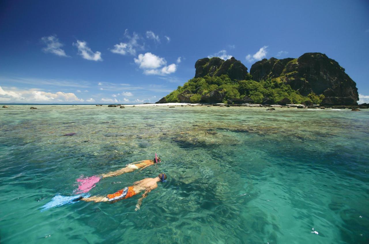Barefoot Kuata Island Resort Экстерьер фото