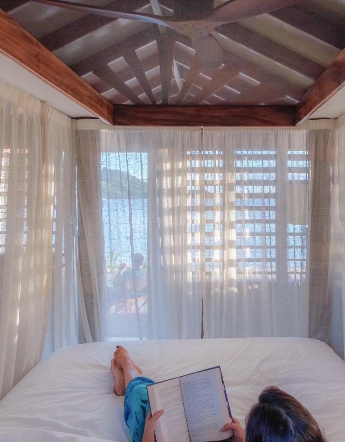 Barefoot Kuata Island Resort Экстерьер фото