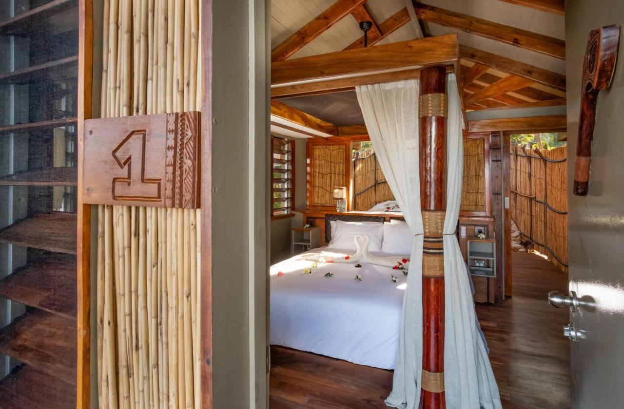 Barefoot Kuata Island Resort Экстерьер фото