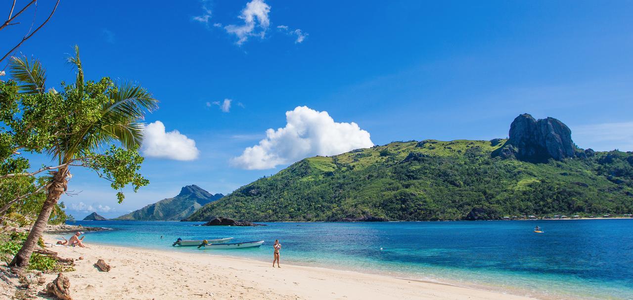 Barefoot Kuata Island Resort Экстерьер фото